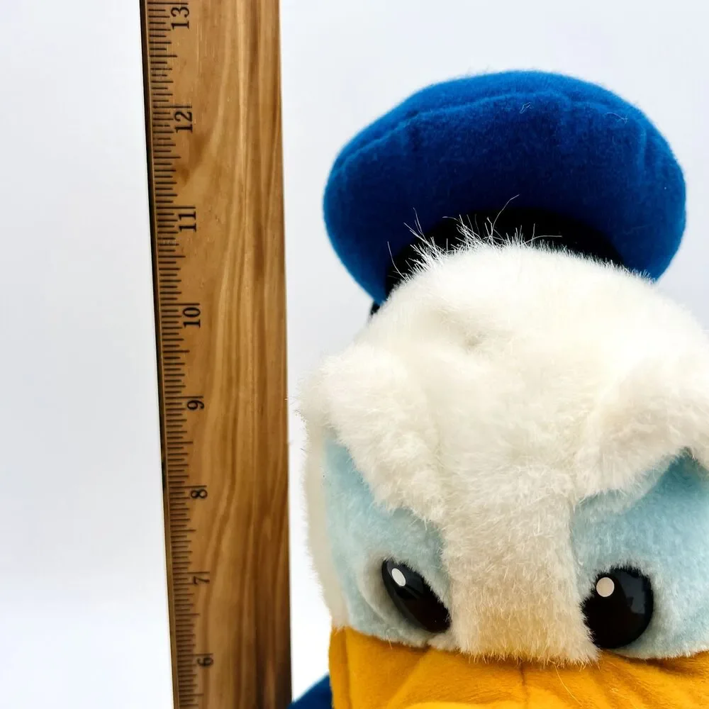 Walt Disneyland / Disney World Donald Duck Plush